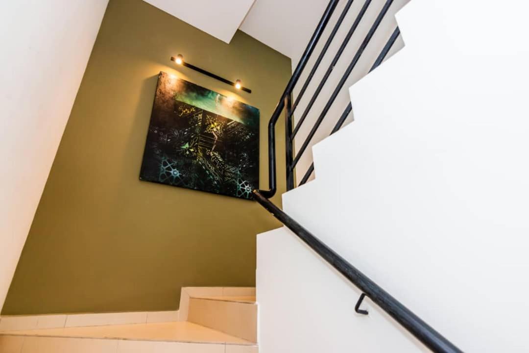 The Best Hotel In Bayan Lepas - The Lov Penang エクステリア 写真