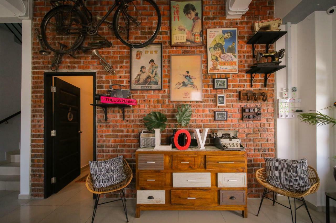 The Best Hotel In Bayan Lepas - The Lov Penang エクステリア 写真