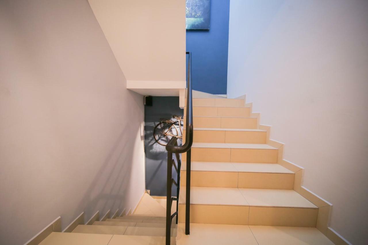 The Best Hotel In Bayan Lepas - The Lov Penang エクステリア 写真