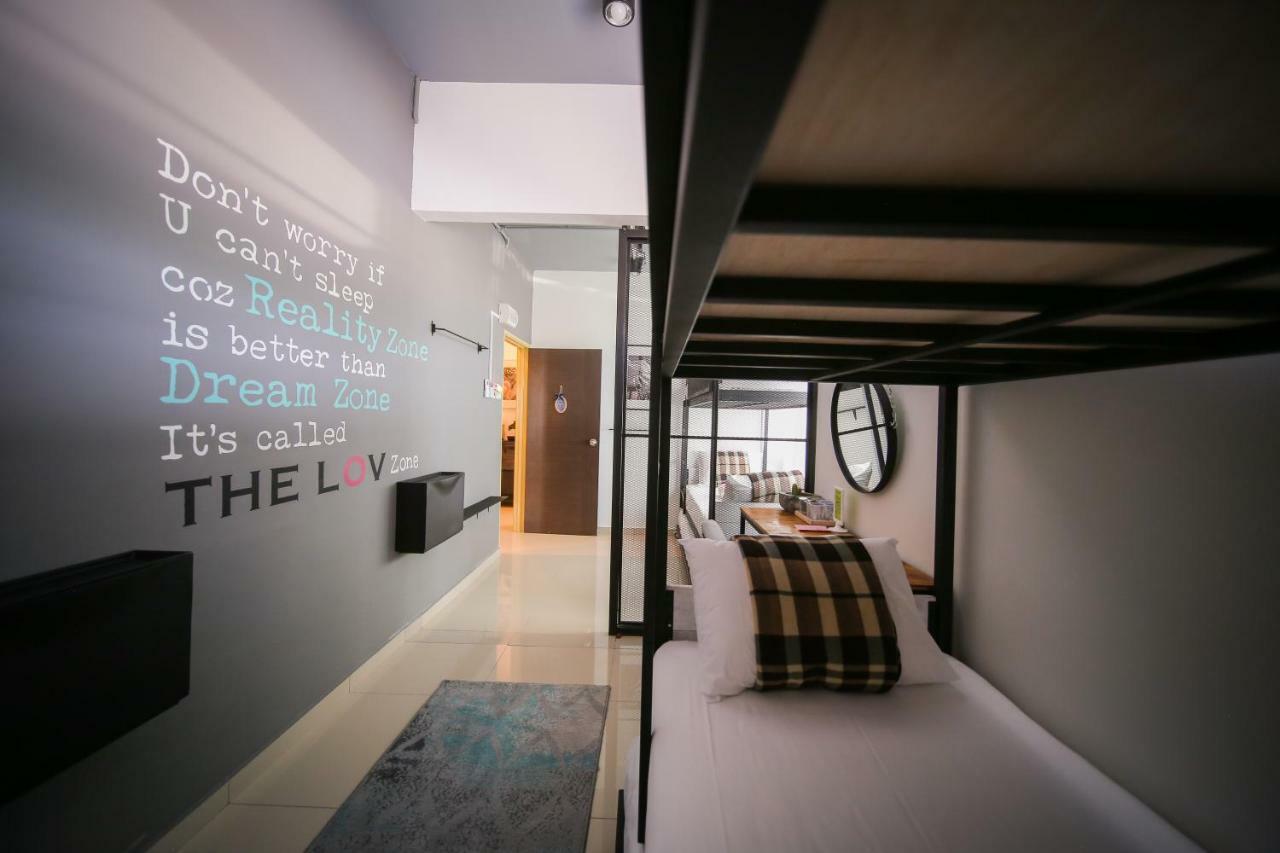 The Best Hotel In Bayan Lepas - The Lov Penang エクステリア 写真